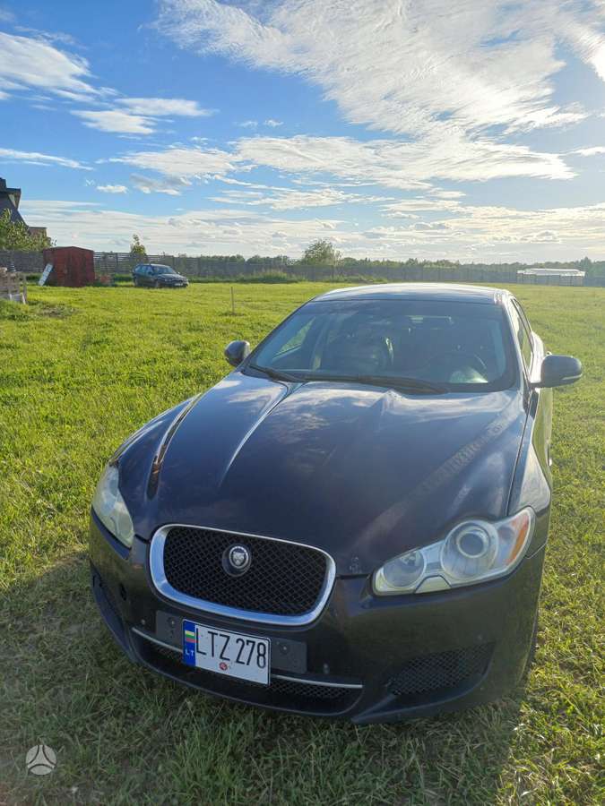 Jaguar XF, 3.0 l., Седан