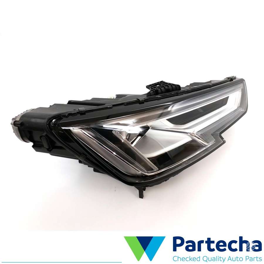 Audi A4, 8W0941033, фары