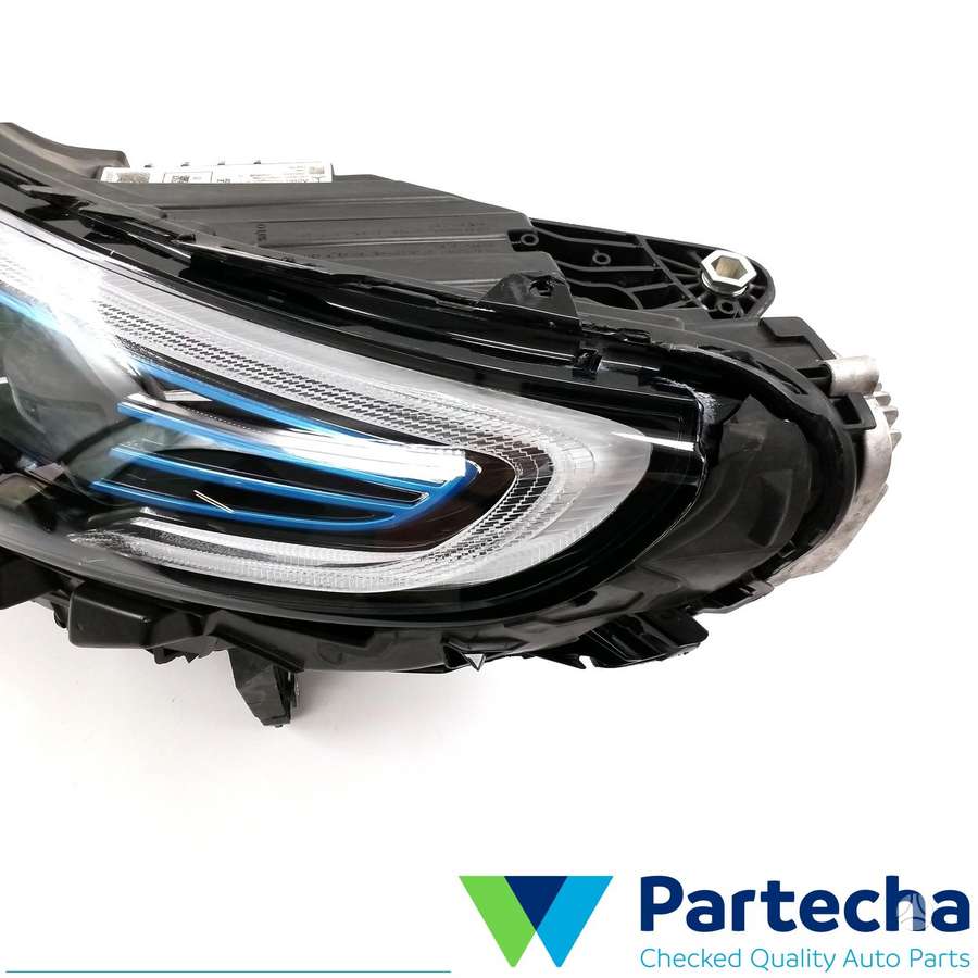 Mercedes-Benz EQC, A2939062701, lights