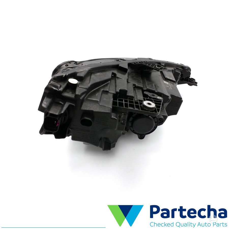Audi A3, 8Y0941033, фары