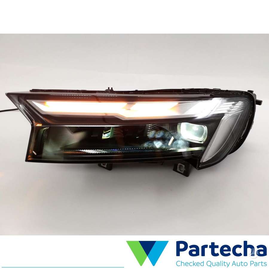 Audi Q7, 4M0941011D, lights