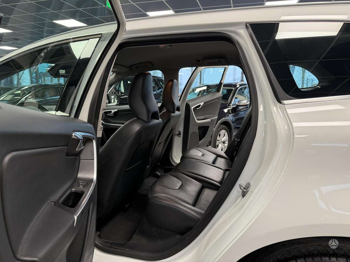Volvo XC60 - 12