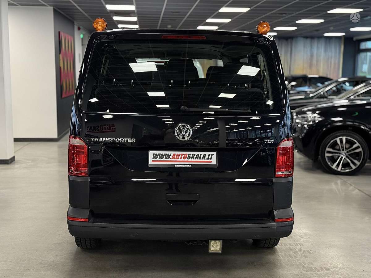 Volkswagen Transporter - 2