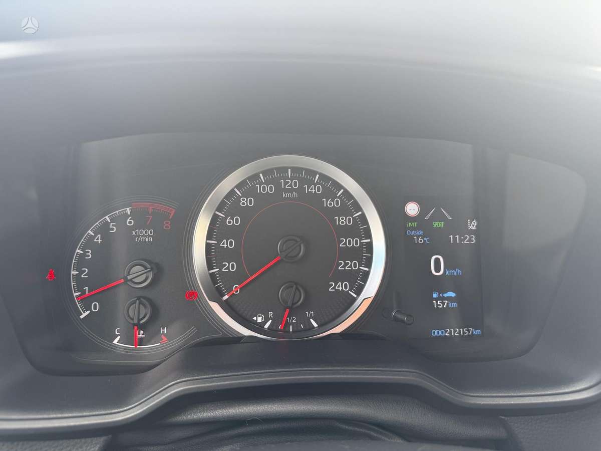 Toyota Corolla, 1.2 l., Универсал