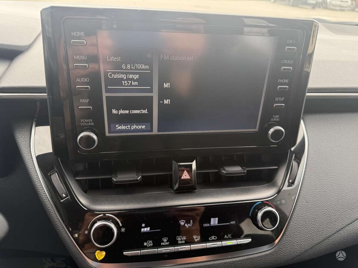 Toyota Corolla, 1.2 l., Универсал