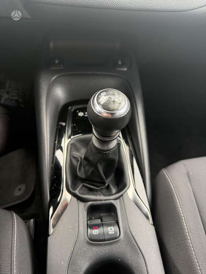 Toyota Corolla, 1.2 l., Универсал