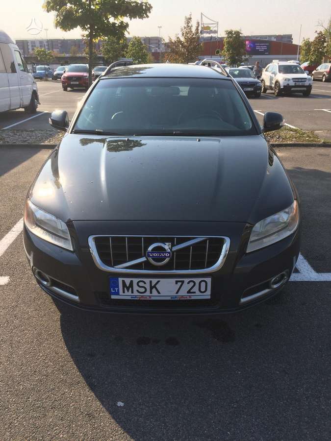Volvo V70, 2.0 l., Универсал