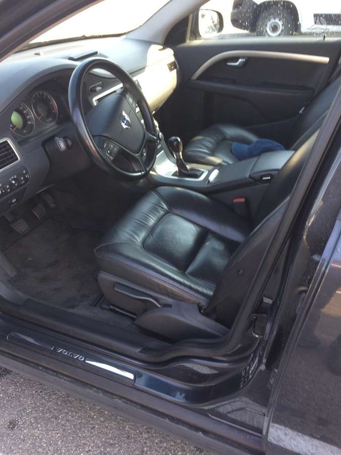 Volvo V70, 2.0 l., wagon