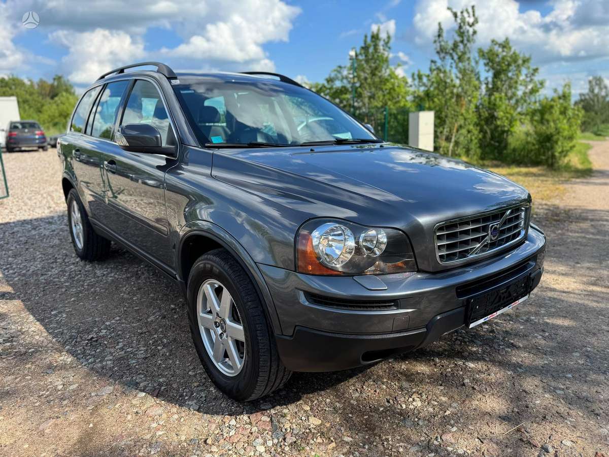 Volvo XC90 - 2