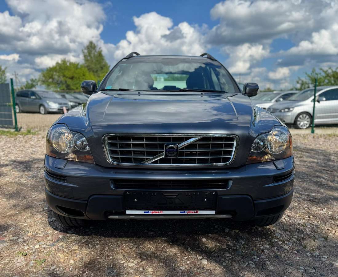Volvo XC90 - 4