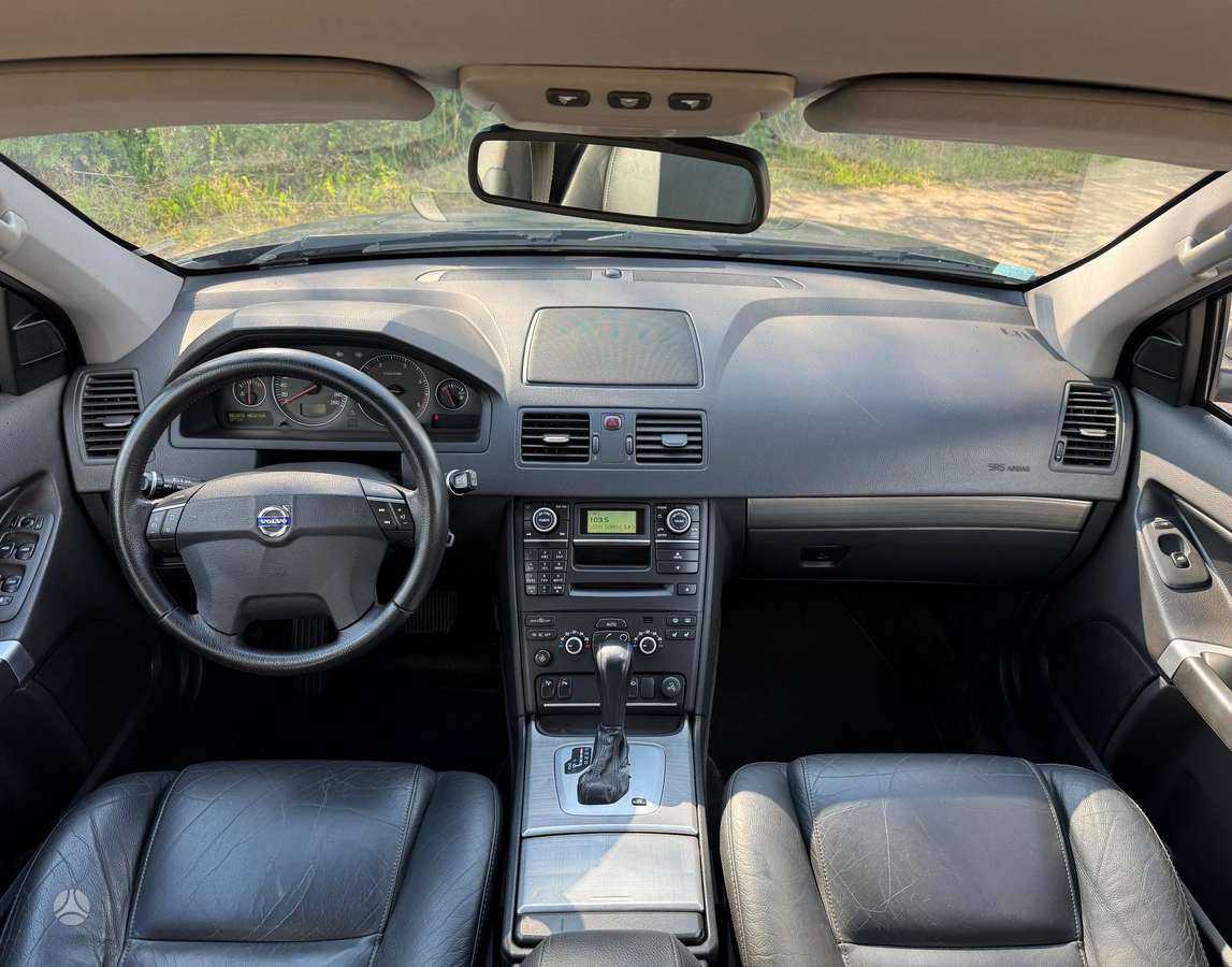 Volvo XC90 - 7