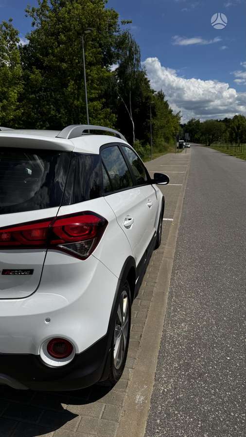 Hyundai i20 Active, 1.0 l., hatchback