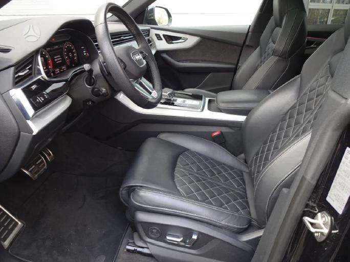 Audi SQ8, 4.0 l., hatchback