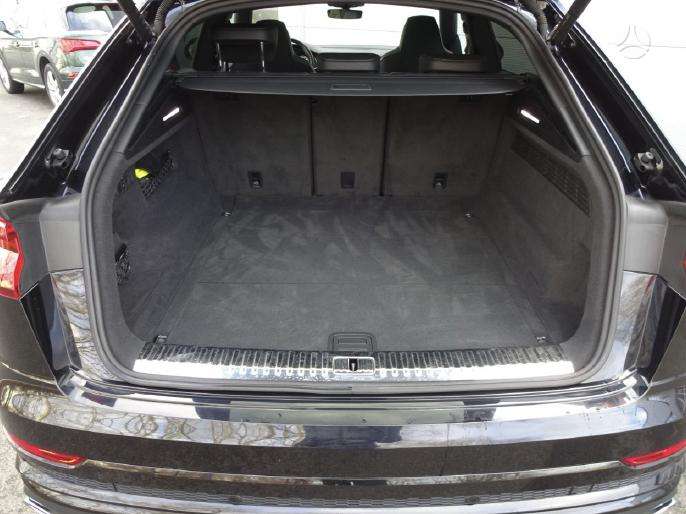Audi SQ8, 4.0 l., hatchback