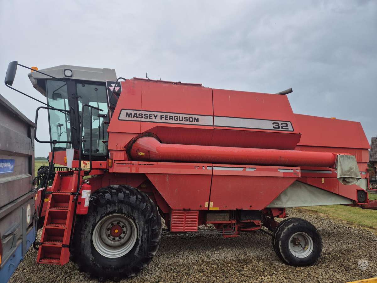 Massey Ferguson 32, комбайны