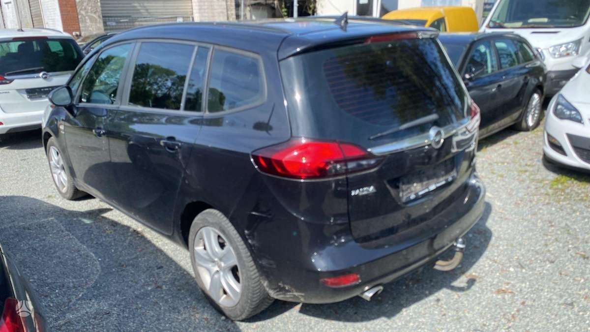 Opel Zafira, 2.0 l., Минивэн