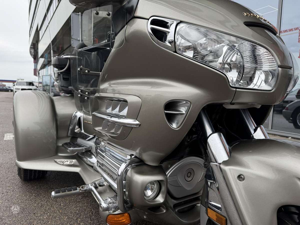Honda Goldwing 1800cc, трициклы