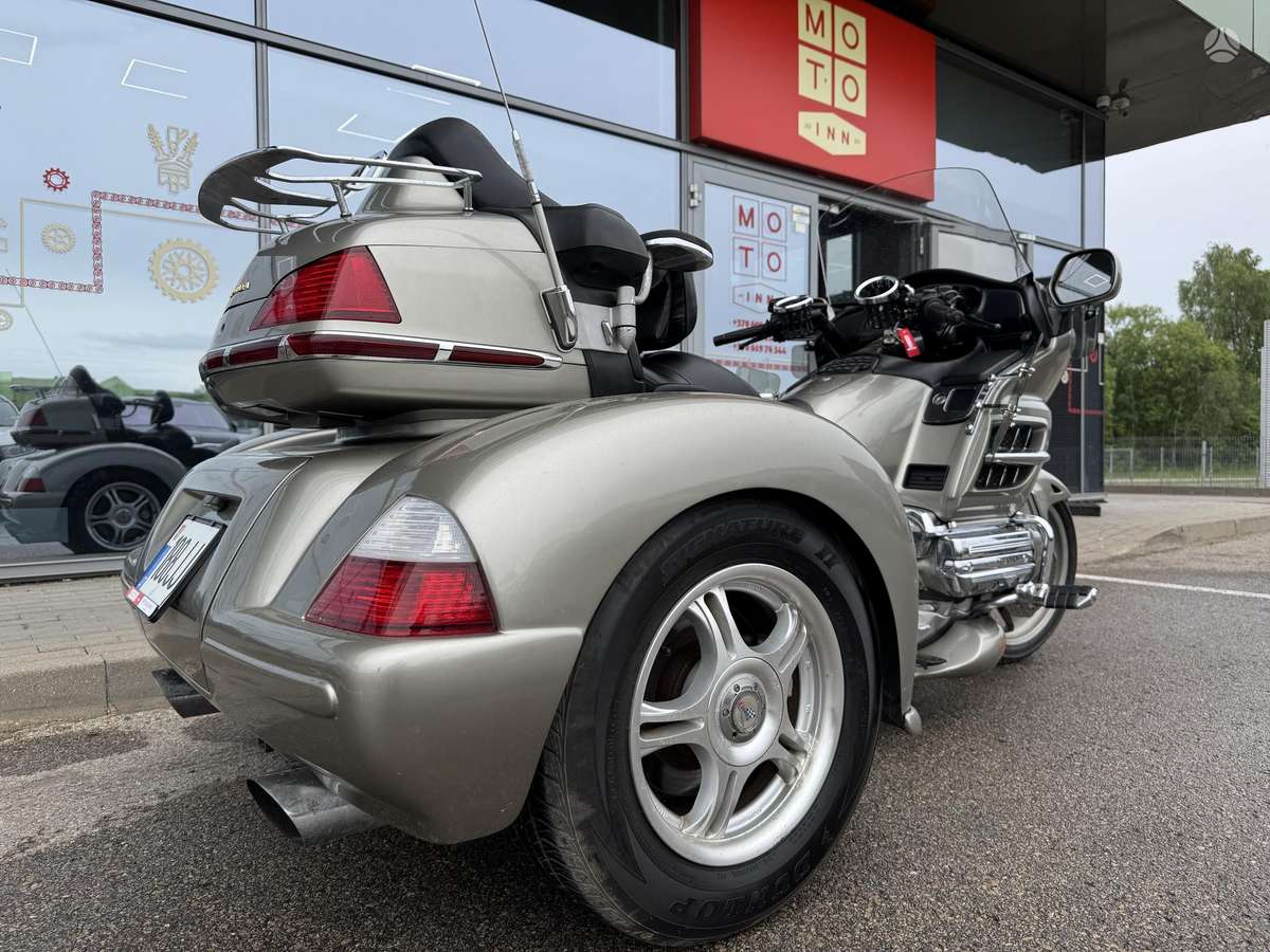 Honda Goldwing 1800cc, трициклы