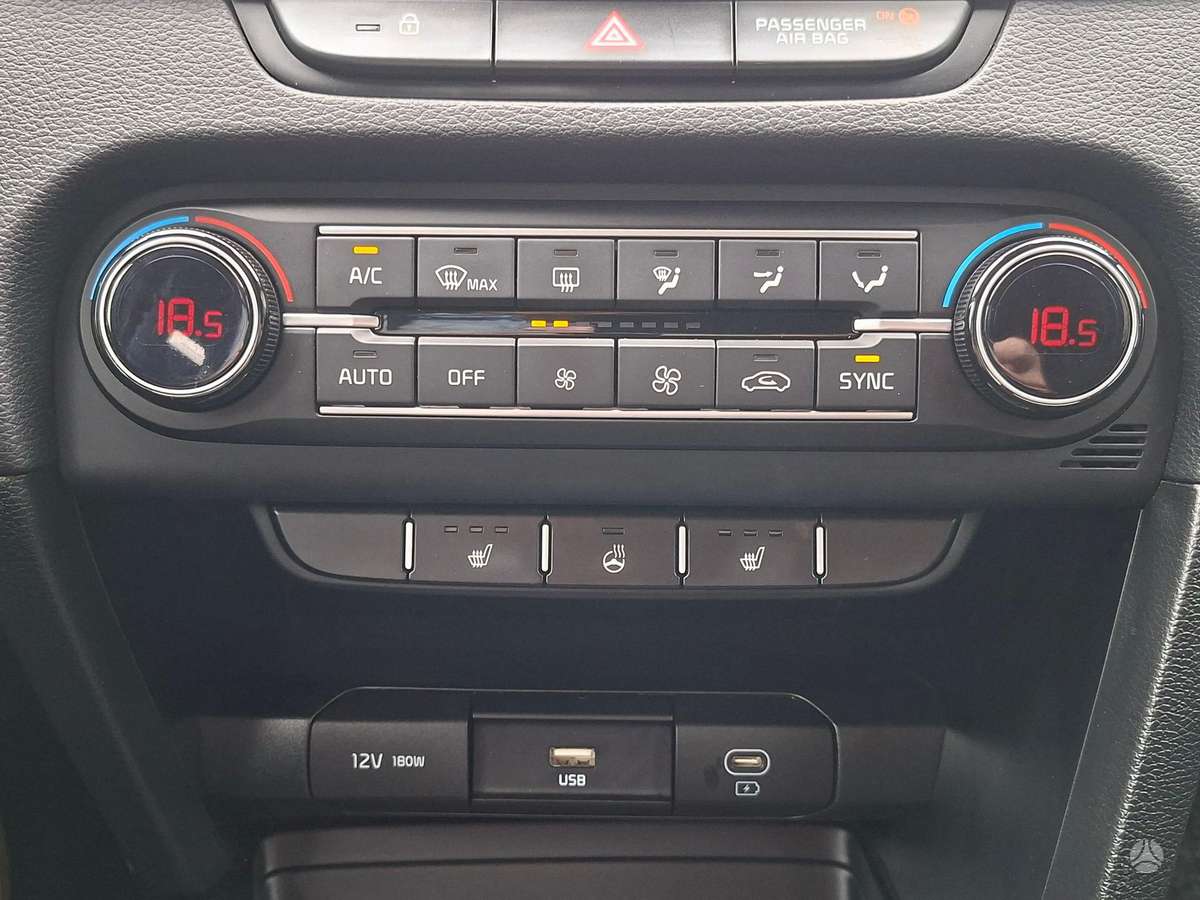 Kia Ceed, 1.0 l., hatchback