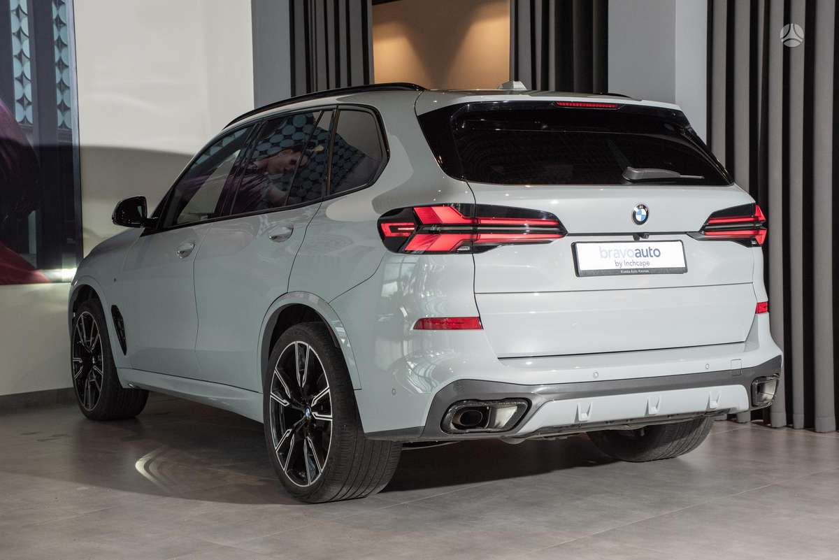 BMW X5, 3.0 l., off-road / crossover