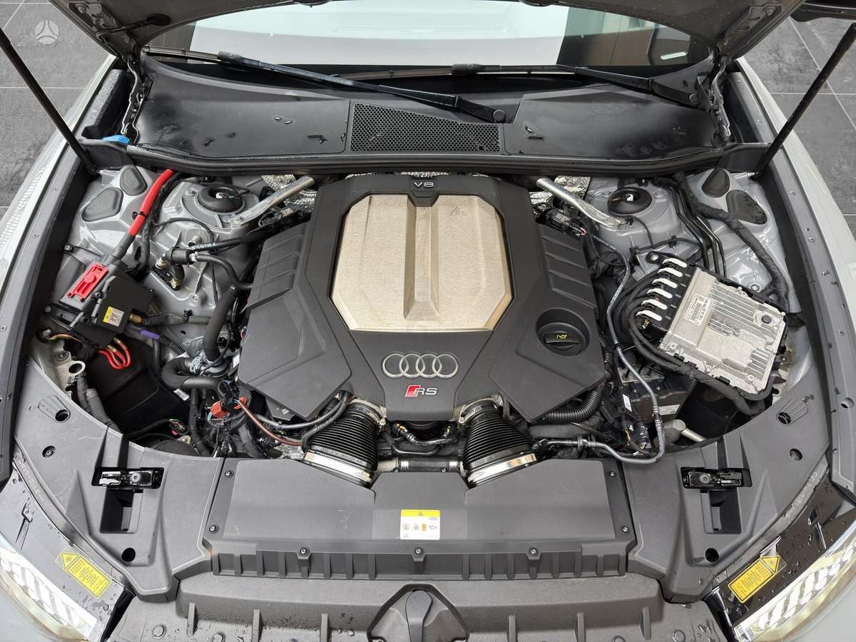 Audi RS 6, 4.0 l., Универсал