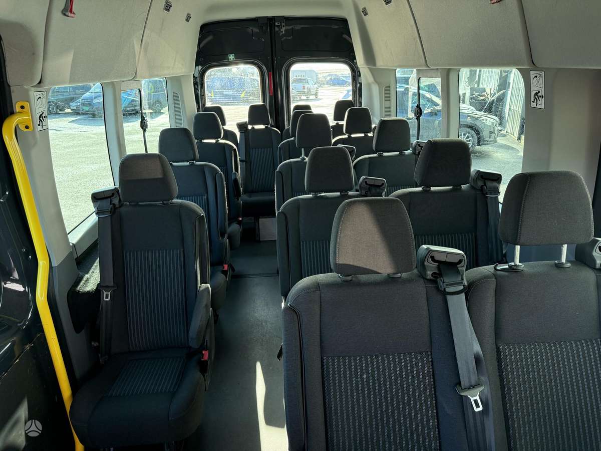 Ford Transit, passenger minibus