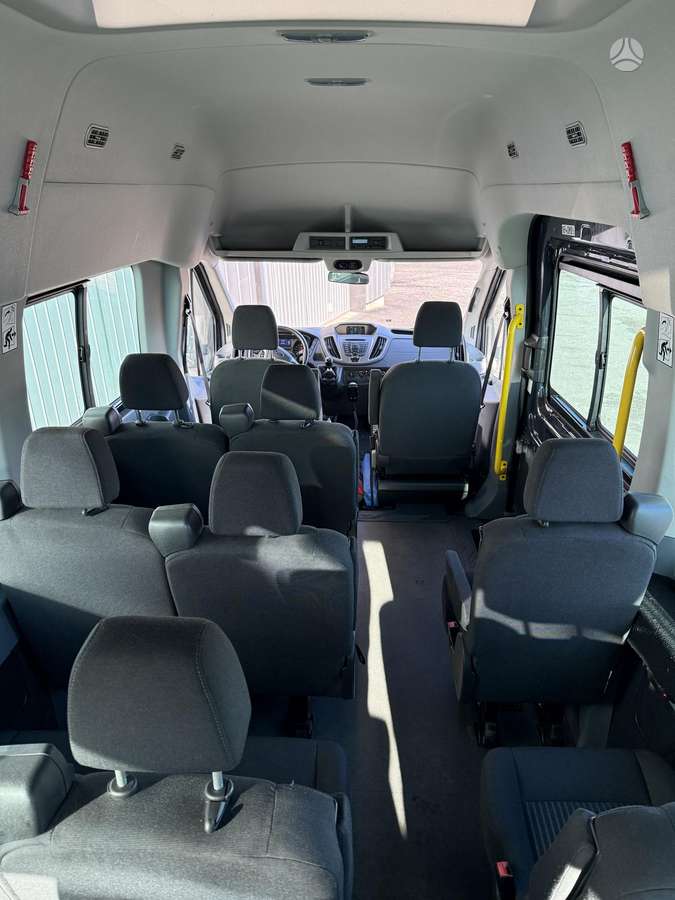 Ford Transit, passenger minibus