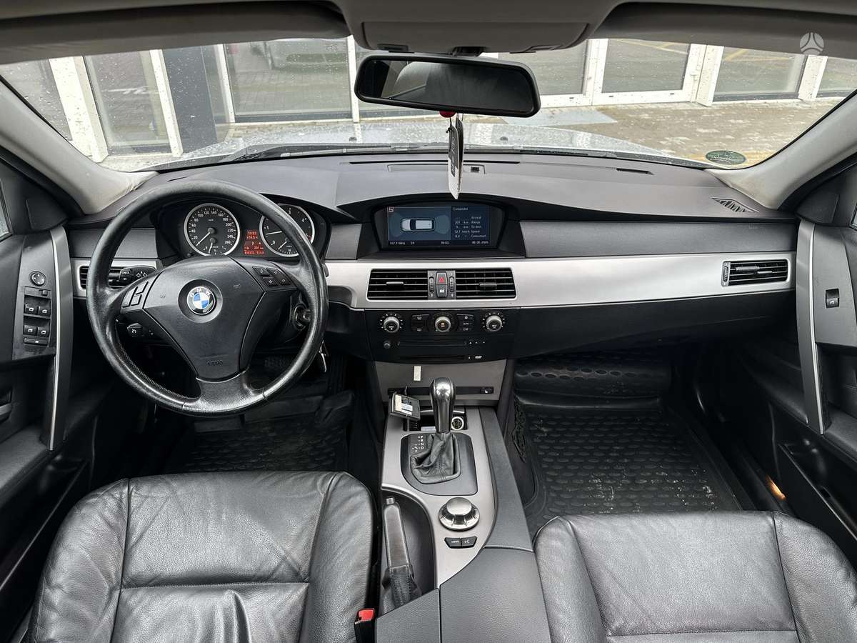 BMW 525, 2.5 l., Универсал