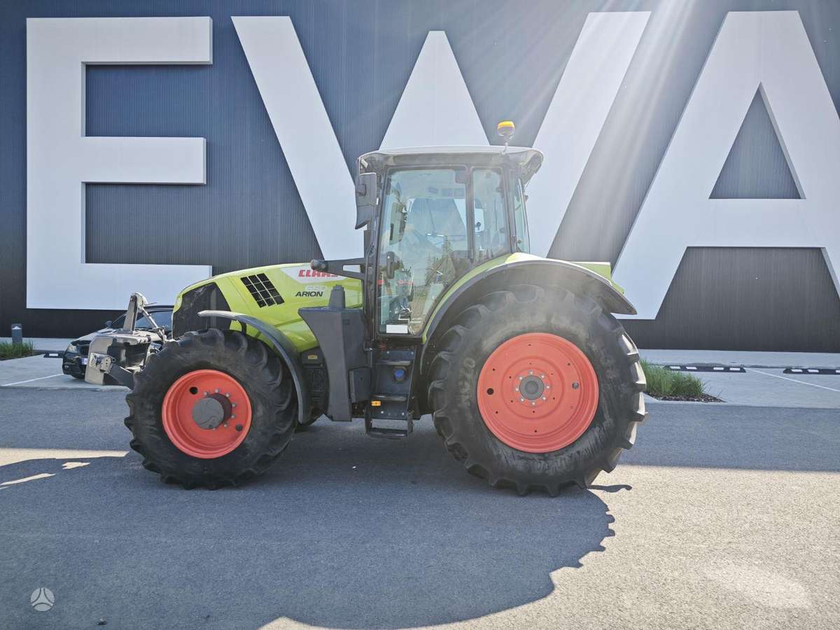 Claas Arion 650, tractors