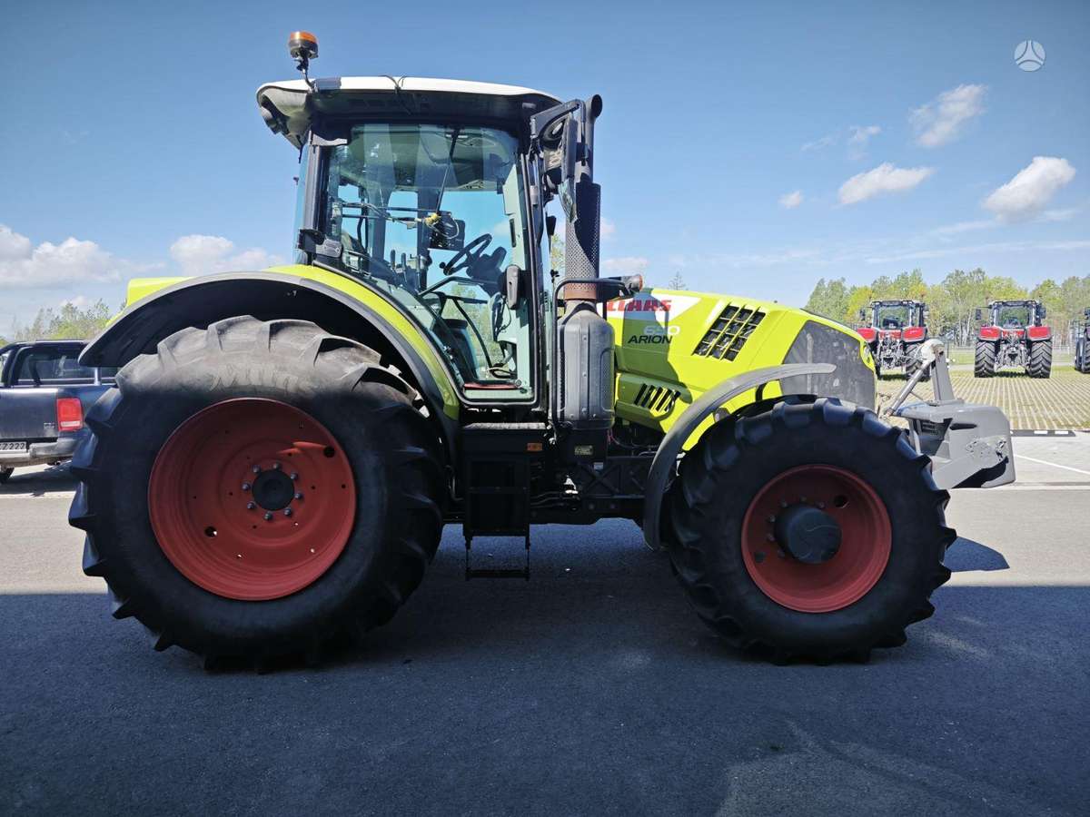 Claas Arion 650, tractors