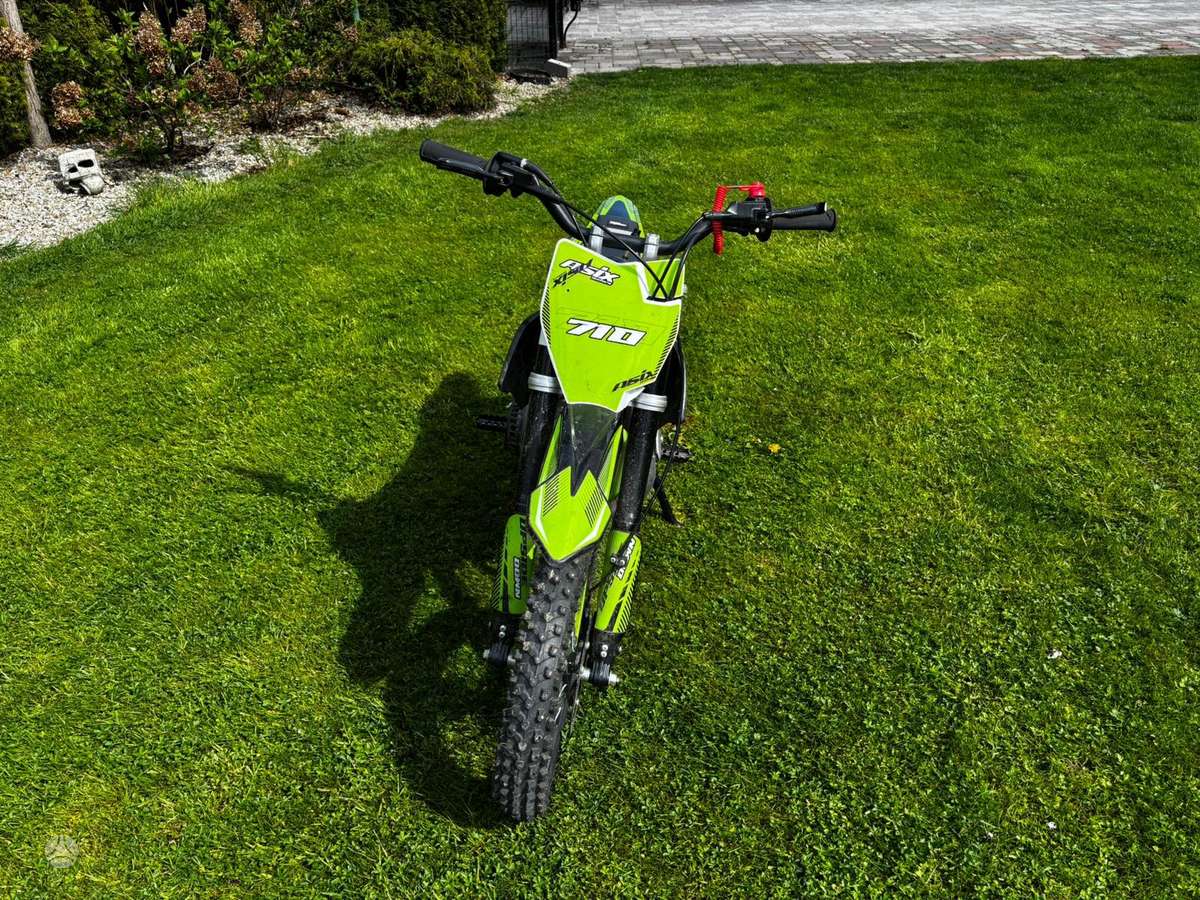 Asix 710 60cc, кроссовые