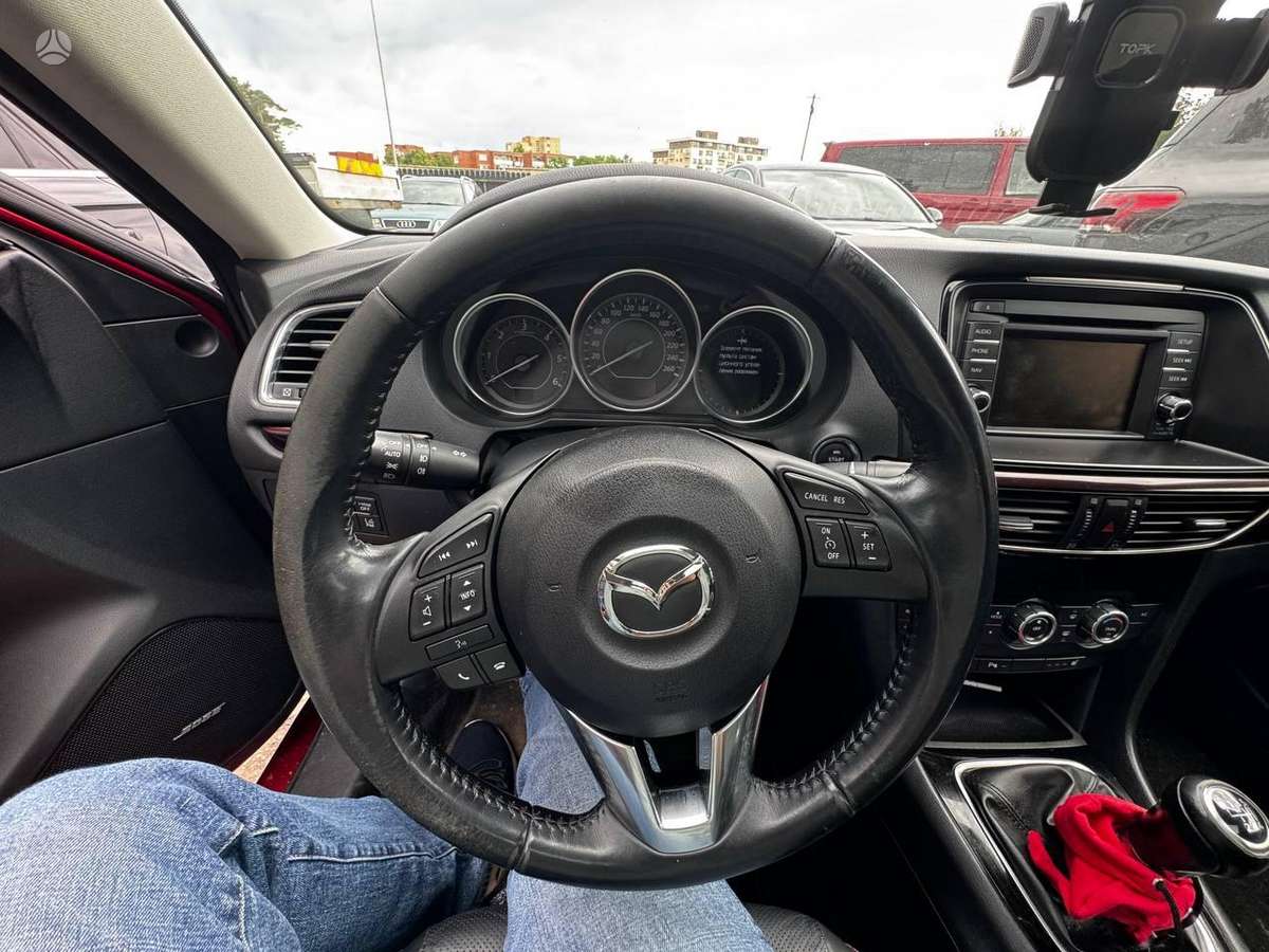 Mazda 6, 2.2 l., Седан