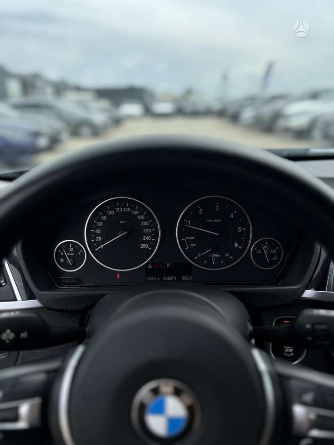 BMW 318, 2.0 l., wagon