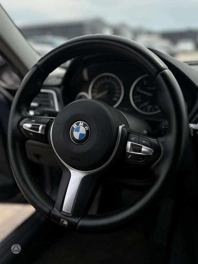 BMW 318, 2.0 l., wagon