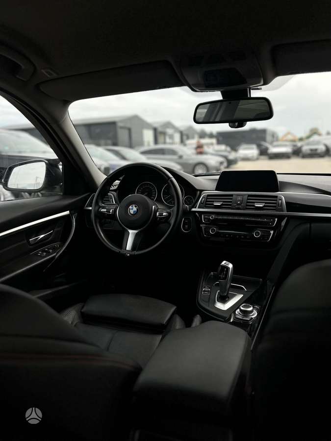BMW 318, 2.0 l., universalas
