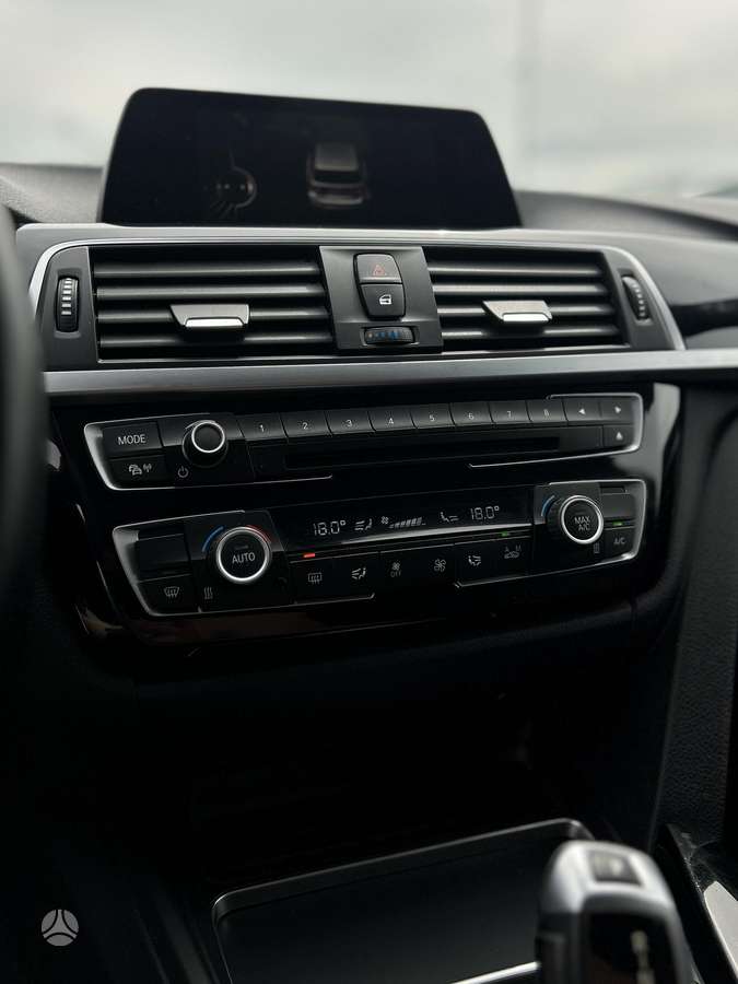 BMW 318, 2.0 l., universalas