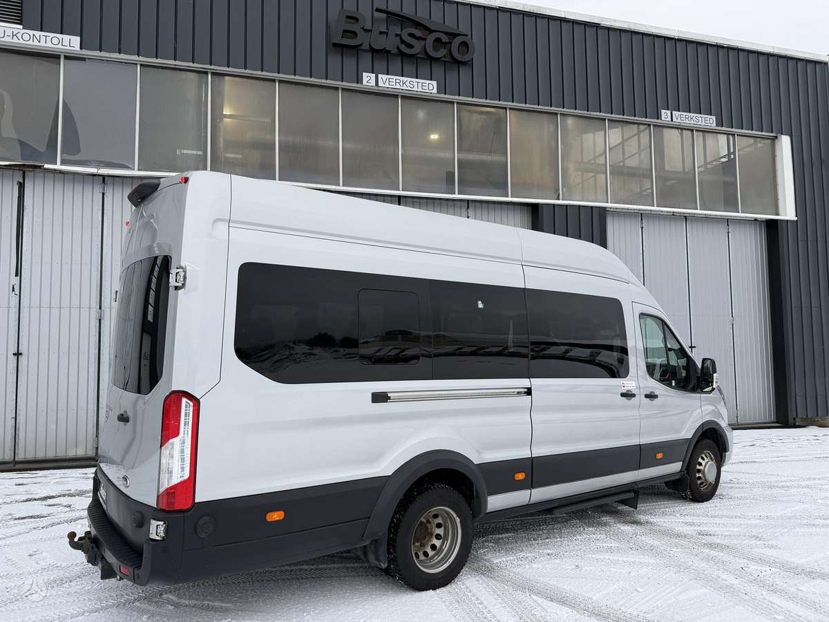 Ford Transit, passenger minibus