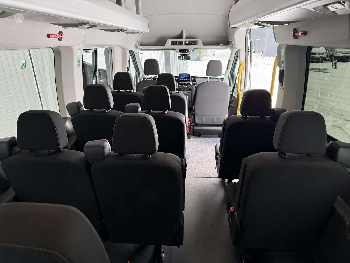 Ford Transit, passenger minibus