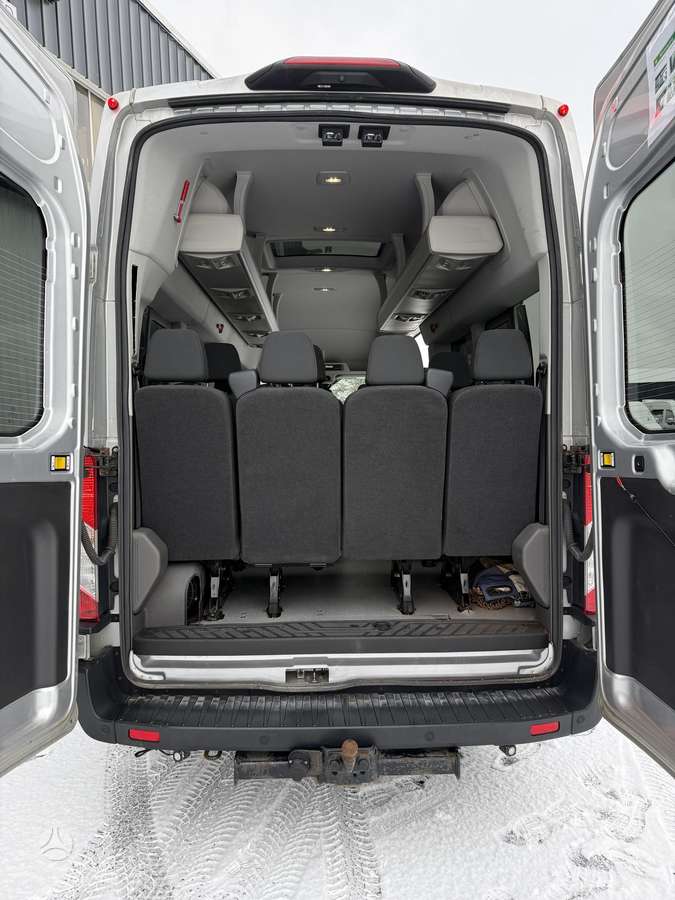 Ford Transit, пассажирский микроавтобус