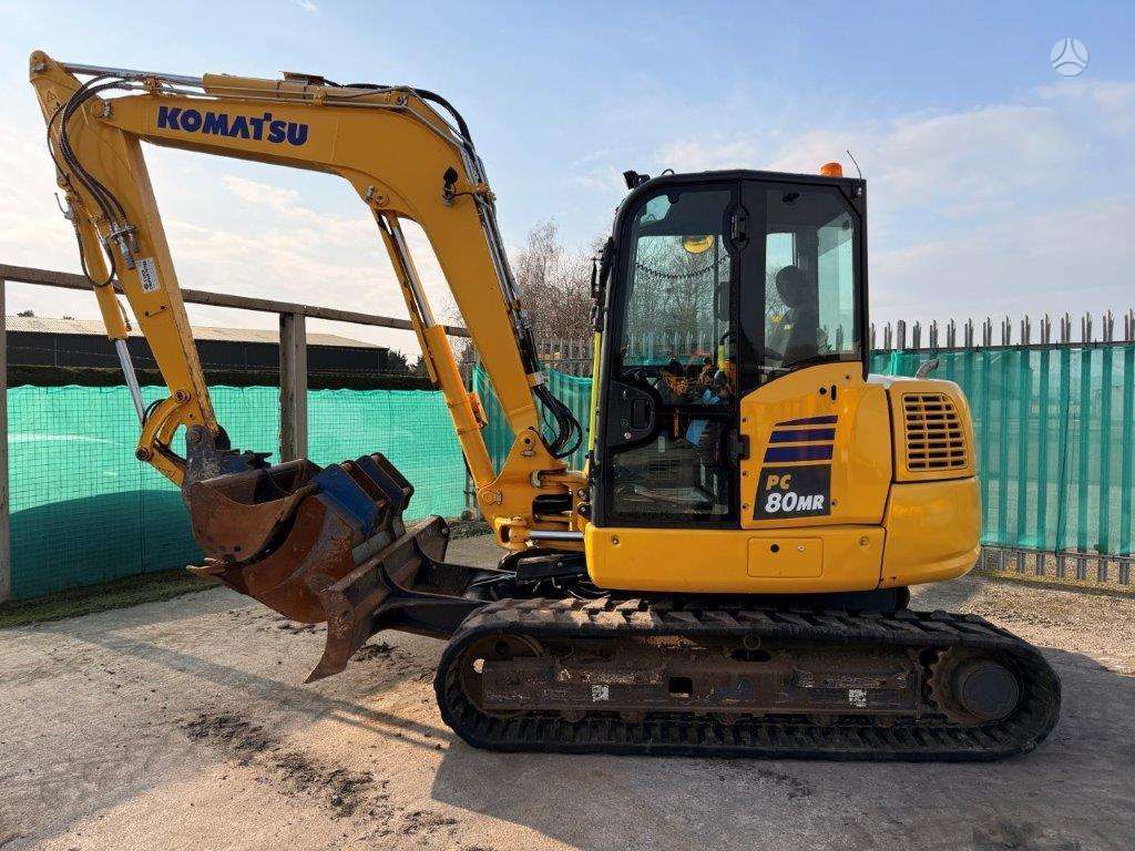 Komatsu PC80MR-5EO, mini excavator