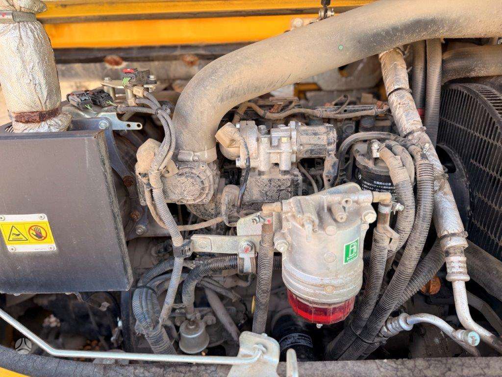 Komatsu PC80MR-5EO, mini excavator