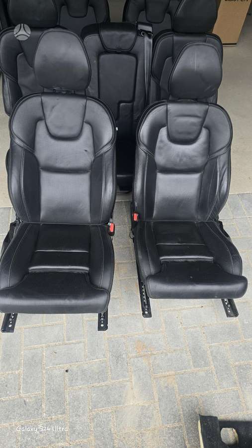 Volvo XC90 детали салона