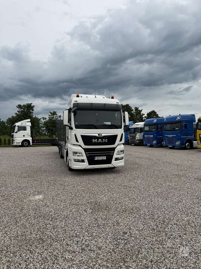 MAN TGX 26.510, auto transporters