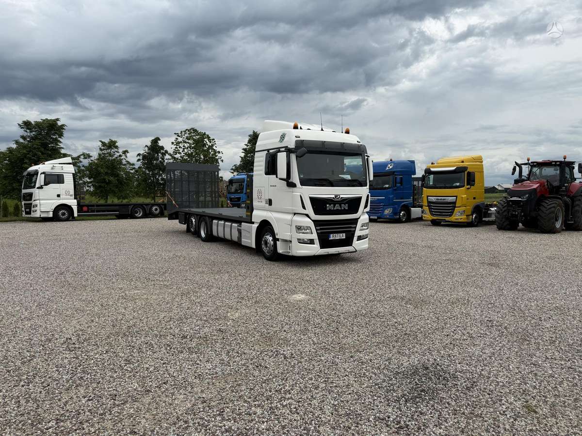 MAN TGX 26.510, auto transporters