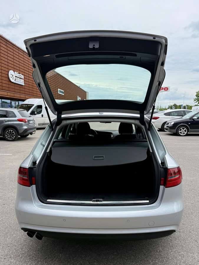 Audi A4, 2.0 l., Универсал