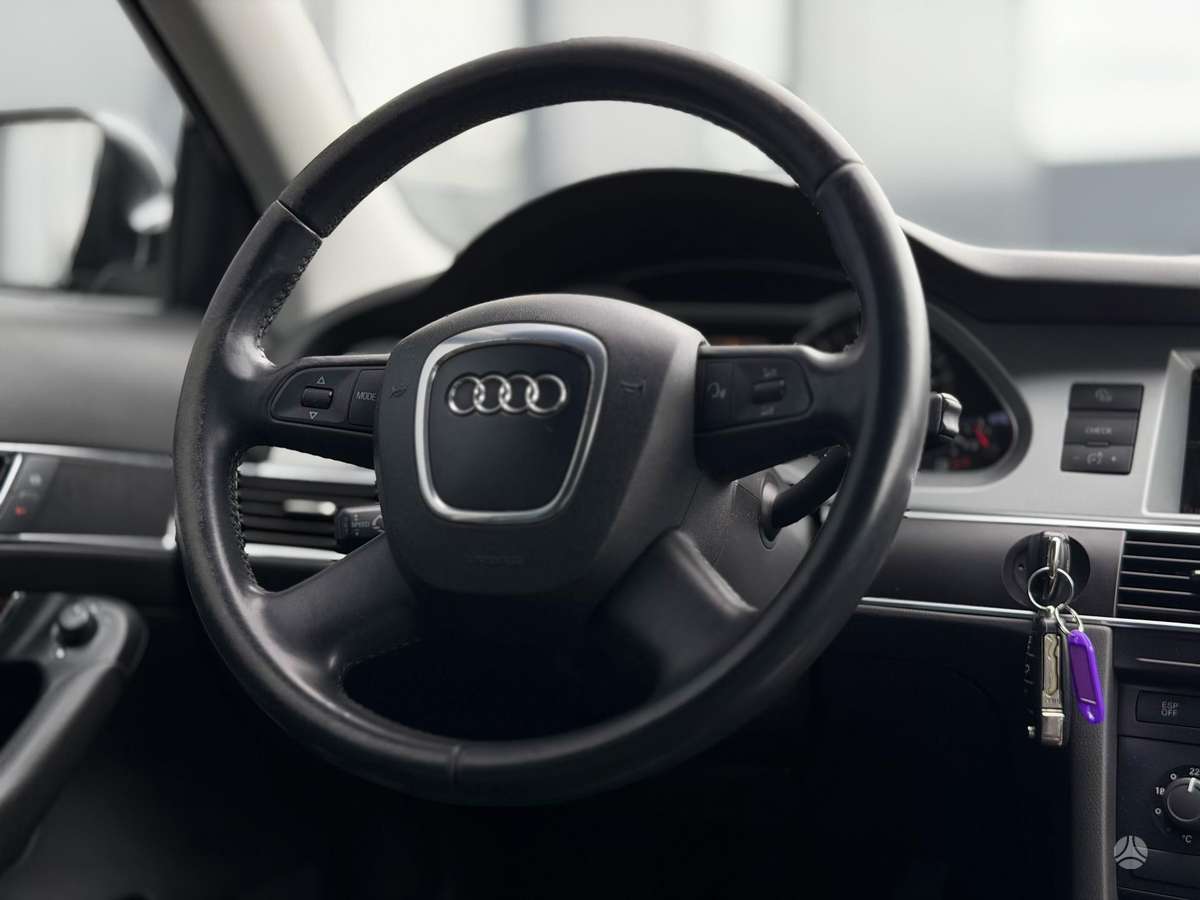 Audi A6, 2.7 l., sedanas