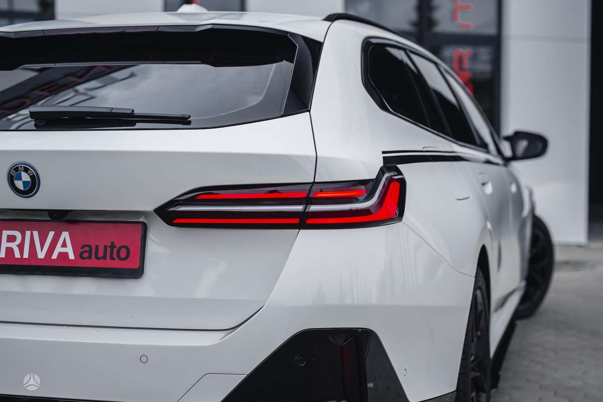BMW i5, 81 кВт·ч, Универсал