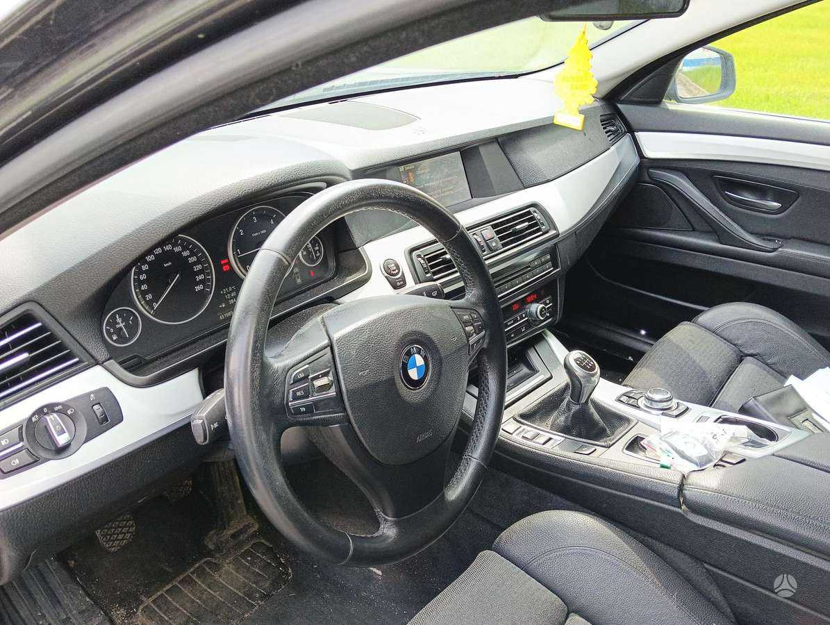 BMW 520, 2.0 l., wagon