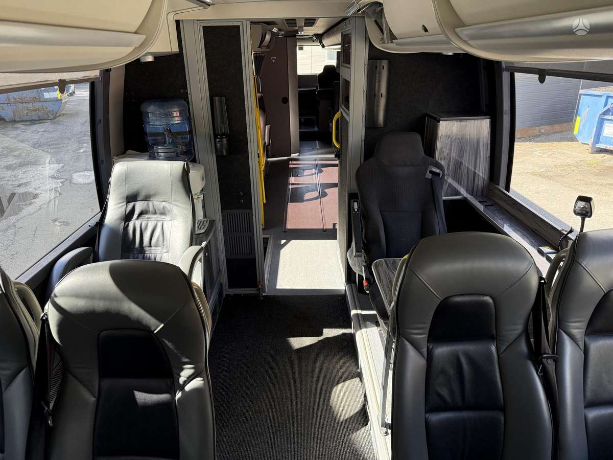 Volvo B11R 9700H, intercity / suburban