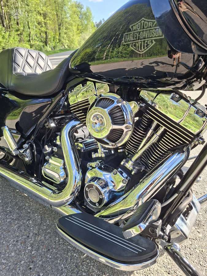Harley-Davidson Road Glide 1749cc, choppers / cruisers / custom